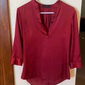 Quarter sleeve burgundy  blouse